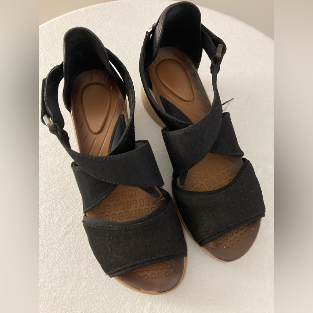 Black Sandals